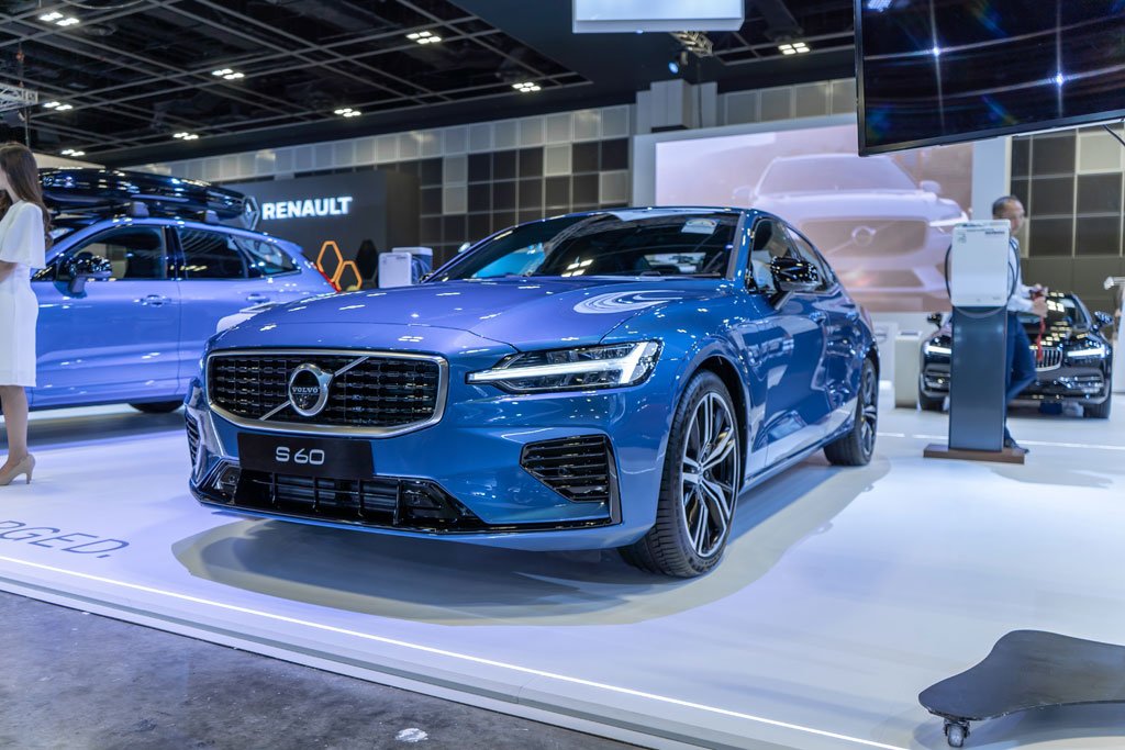 Volvo launches its S60 and XC60 plug-in hybrid at the Singapore Motor Show