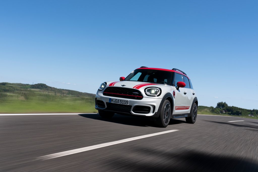 MINI reveals the new John Cooper Works Countryman