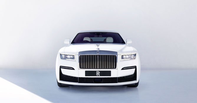 2021 Rolls-Royce Ghost Marks an Opulent Evolution