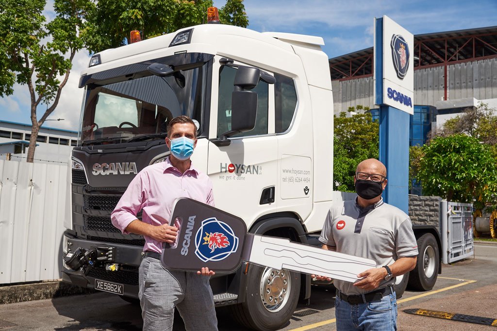 Scania delivers its first R730 truck in Singapore