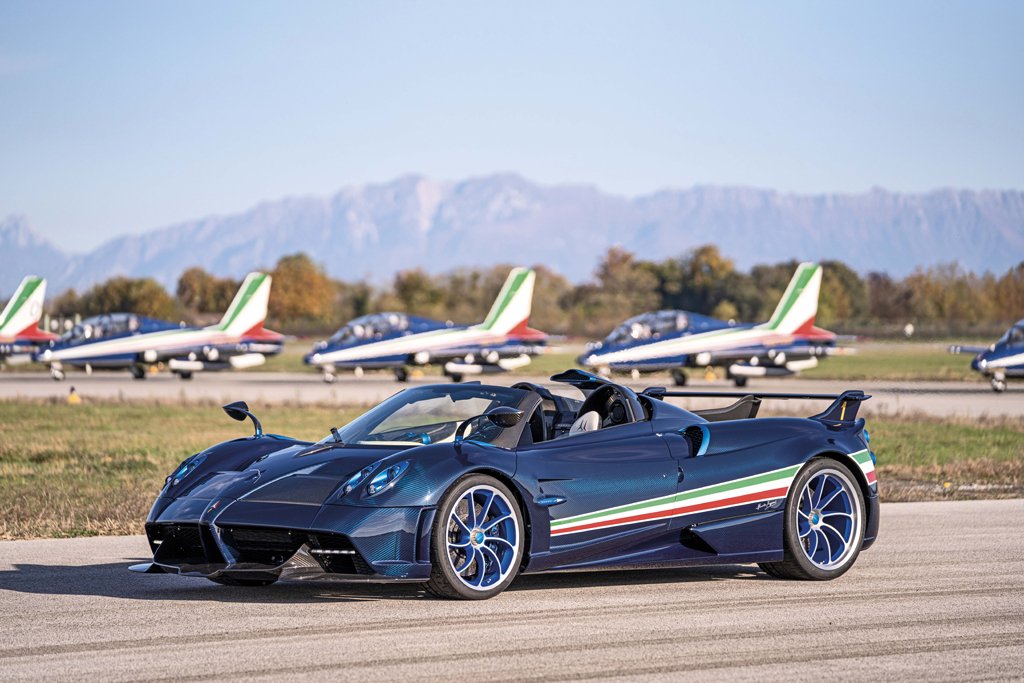 The Pagani Huayra Tricolore, a tribute to the Italy's Frecce Tricolori