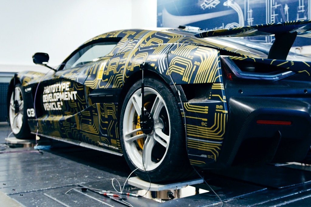 Modified Rimac Rimac C_Two undergoes final stages of suspension tuning