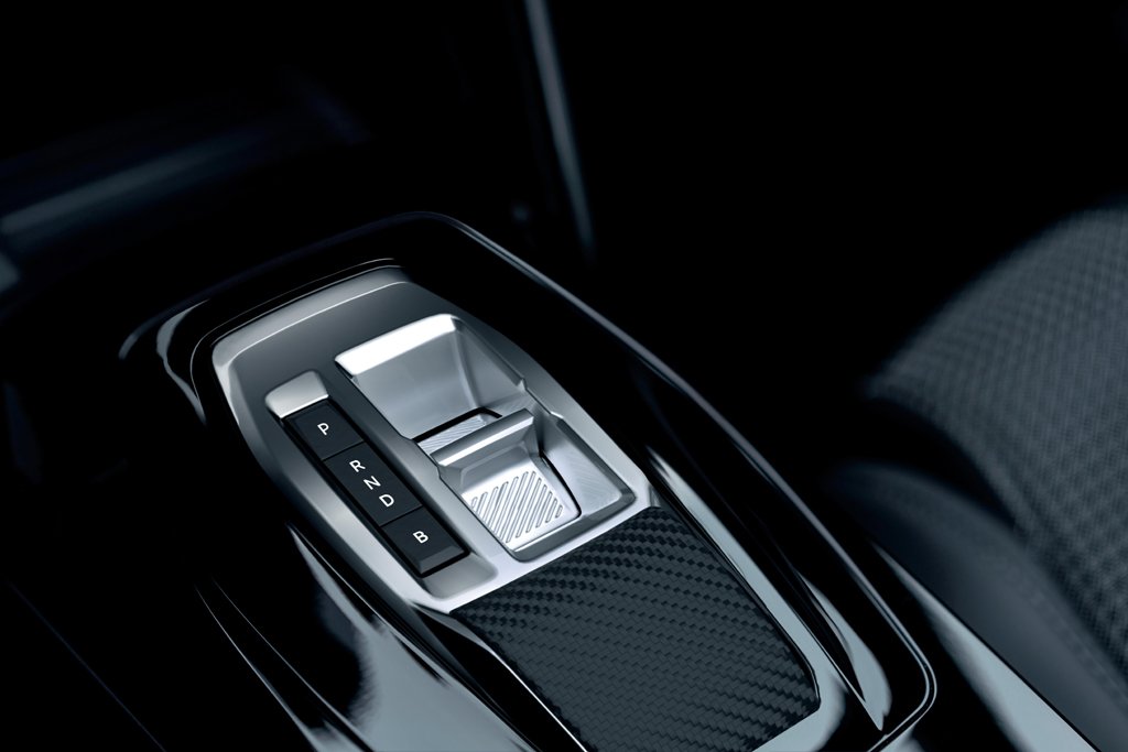 The Peugeot 208 and 2008 get a new gear selector