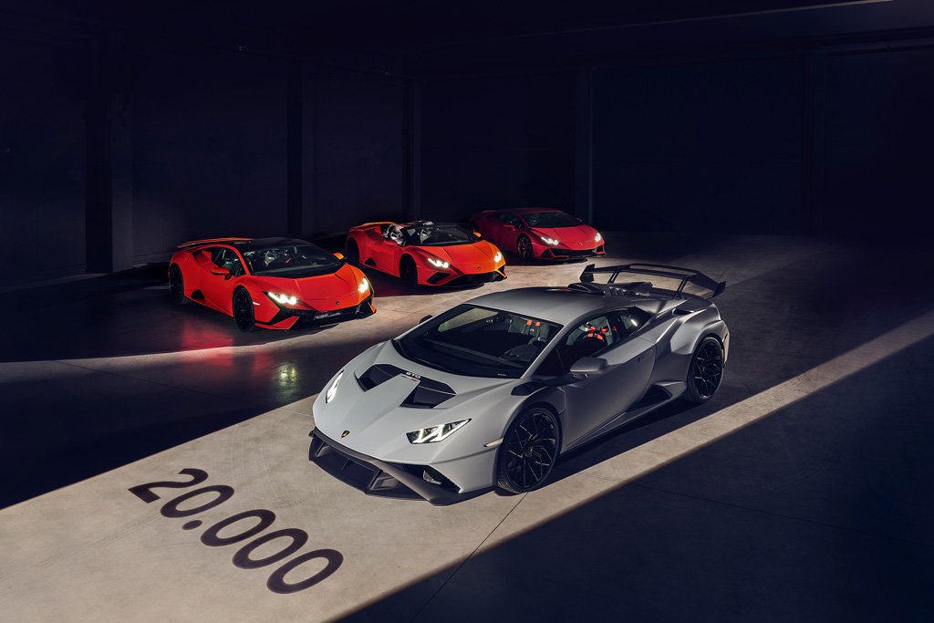 Lamborghini builds 20,000th Huracan