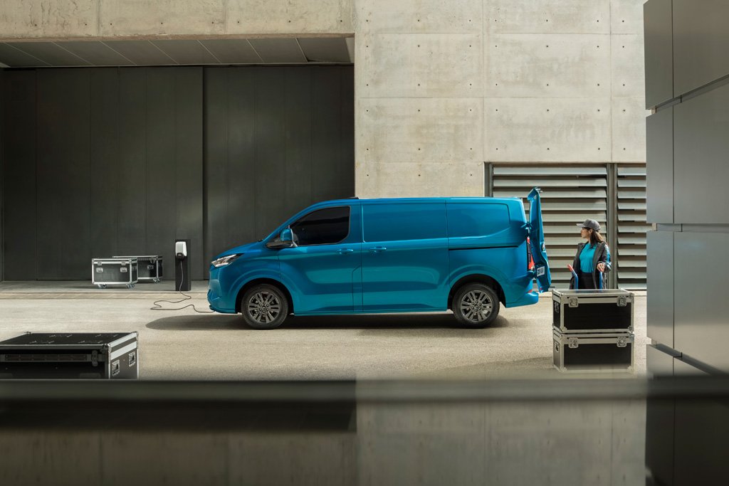 e transit custom