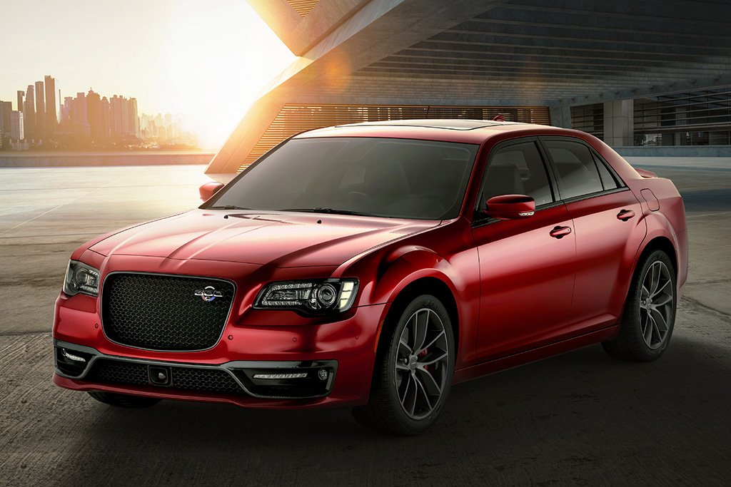 The HEMI powered Chrysler 300C has arrived