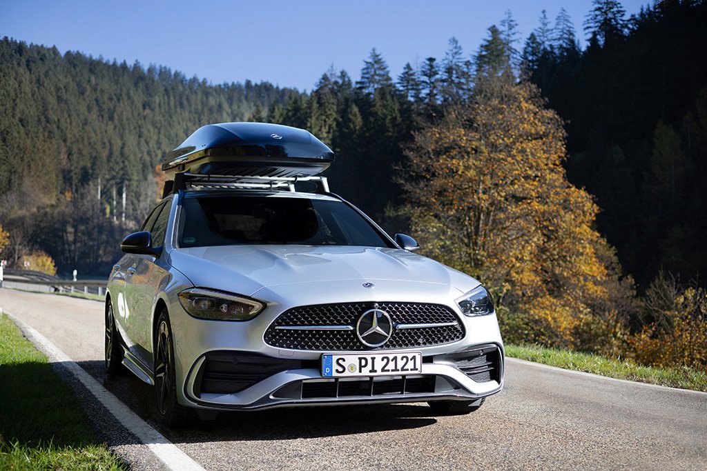 Mercedes-Benz introduces its new roof boxes - Sgcarmart