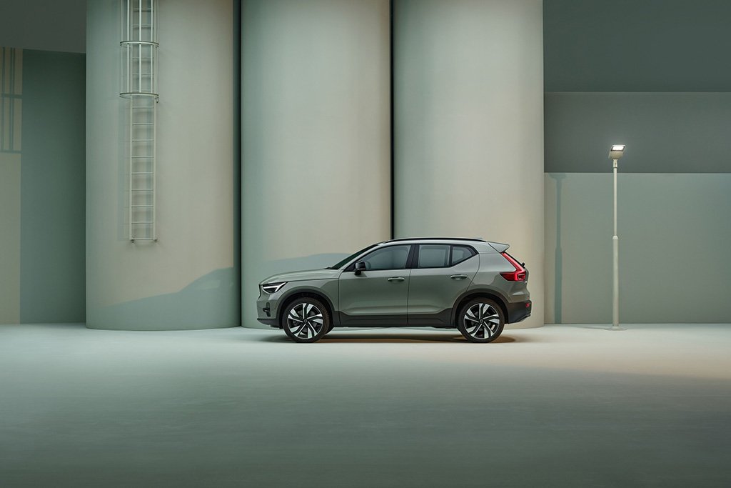 The Volvo XC40 achieves highest possible safety rating in IIHS test