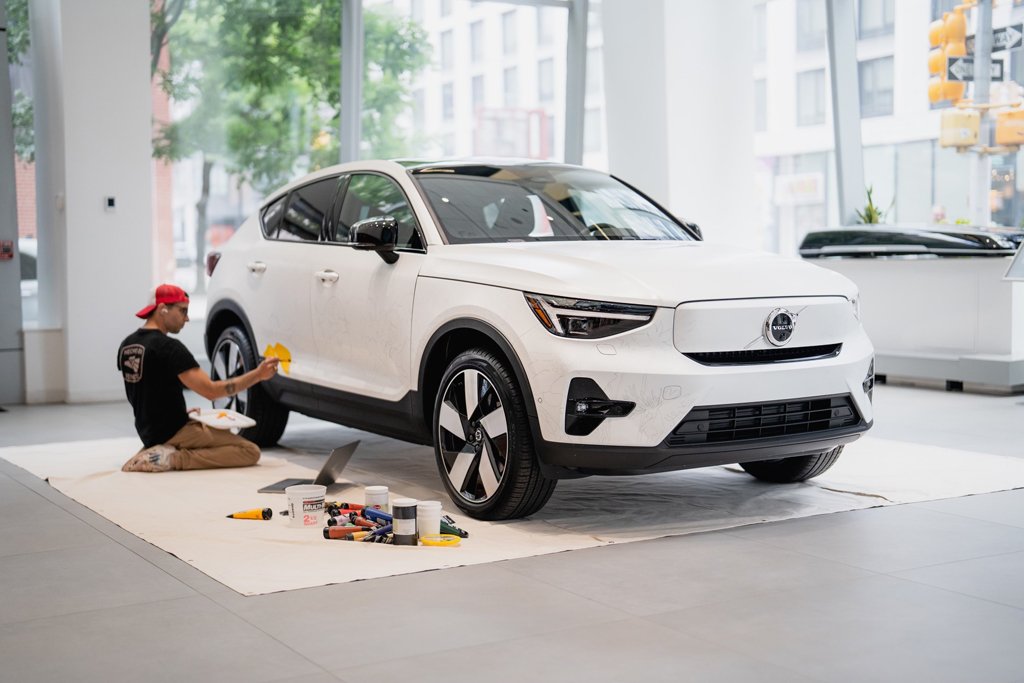 Volvo Car U.S.A celebrates Swedish Midsummer tradition