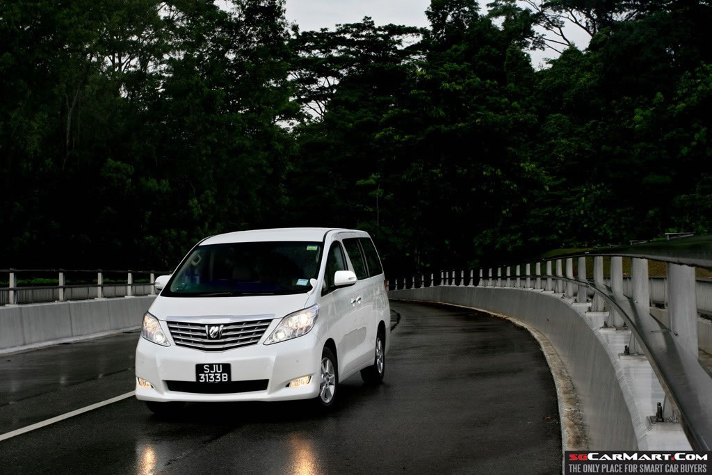 Toyota Alphard 2.4 (A) Review