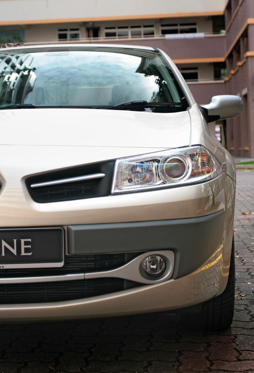 2009 Renault Megane Sedan 1.6 (A) Review