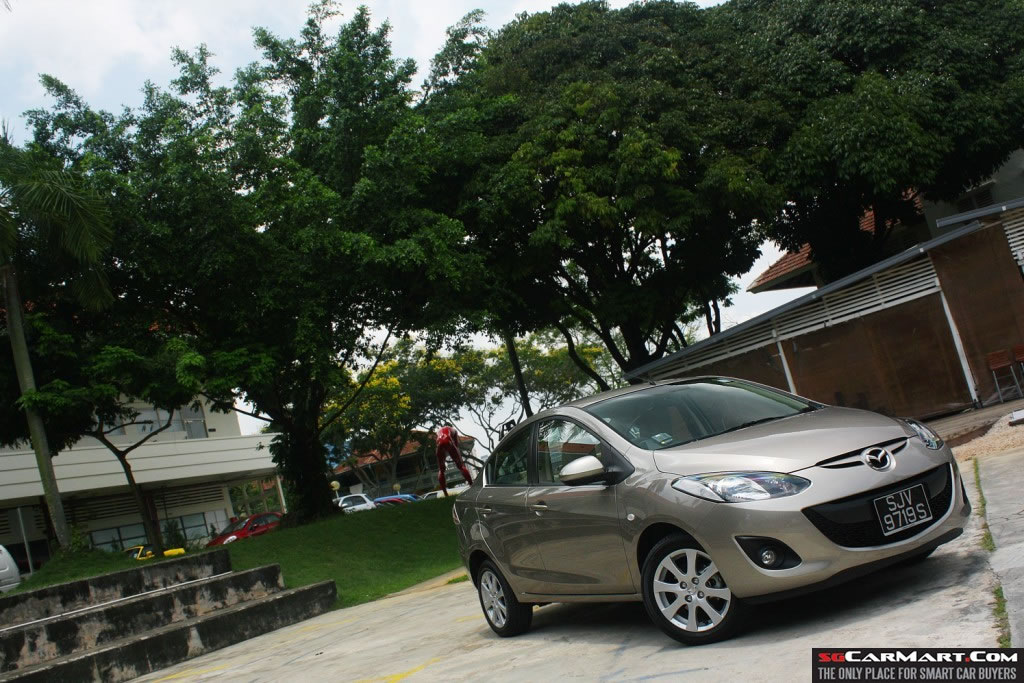 Mazda 2 Sedan 1.5 V (A) Review