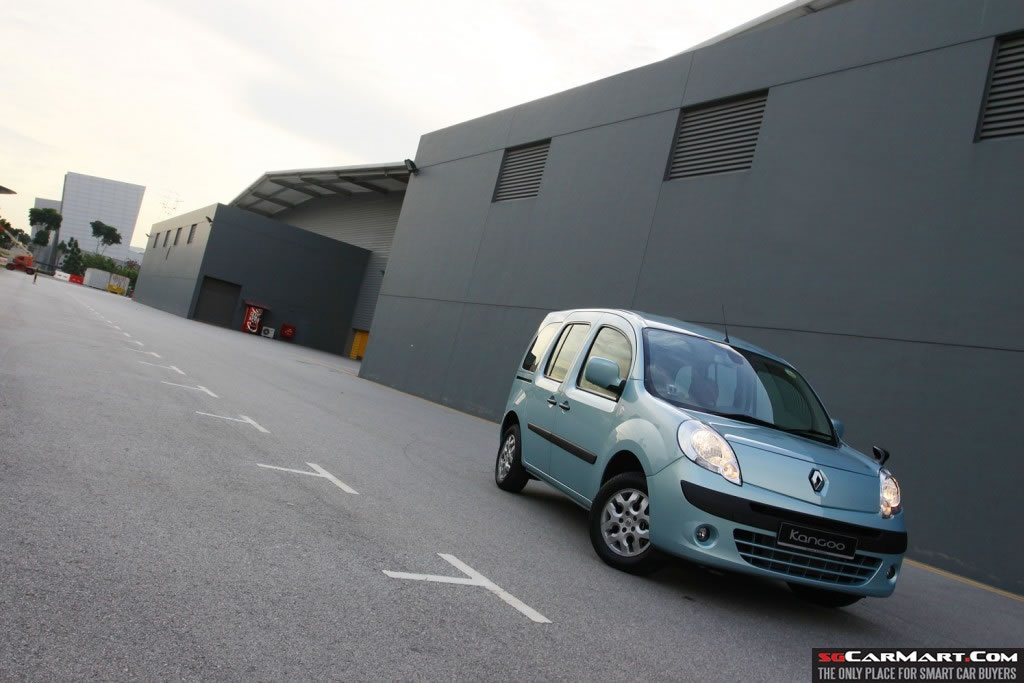Renault Kangoo WAV 1.6 (A) Review