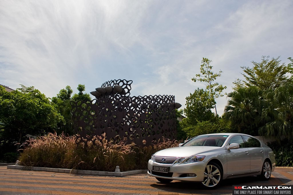 Lexus GS450h Hybrid 3.5 Luxury (A) Review