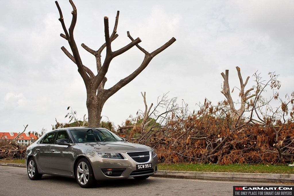 Saab 9-5 2.0T Vector (A) Review
