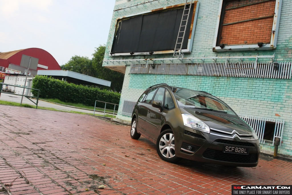 Citroen C4 Grand Picasso 1.6 THP EGS (A) Review