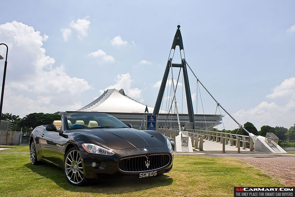 Maserati GranCabrio 4.7 V8 (A) Review