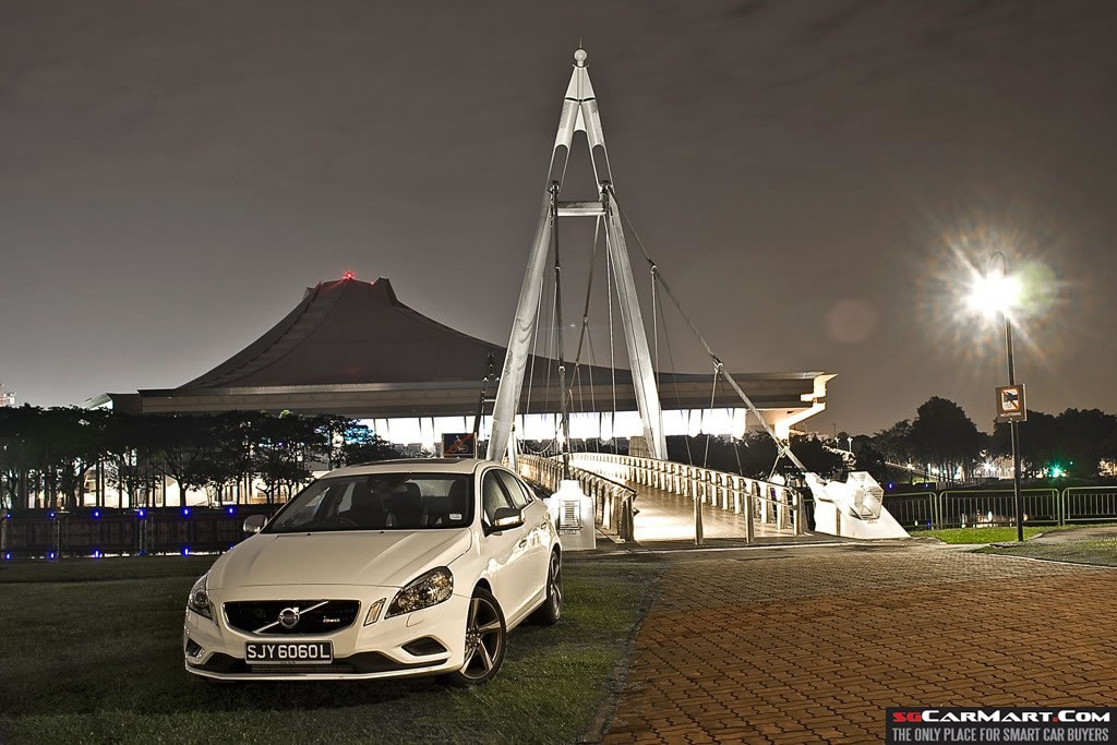 Volvo S60 T6 R-Design (A) Review