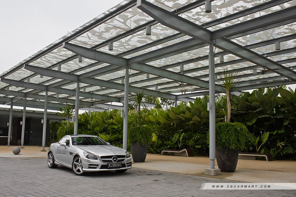 Mercedes-Benz SLK Class SLK350 BlueEfficiency (A) Review