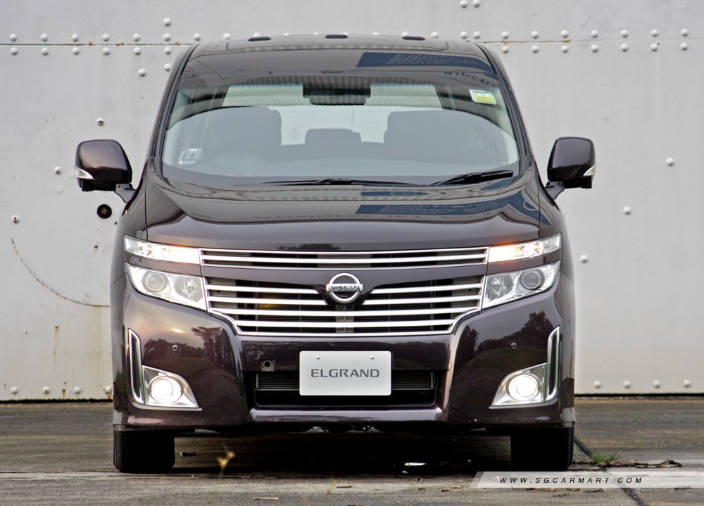 Nissan Elgrand 2.5 Highway Star (A) Facelift Review