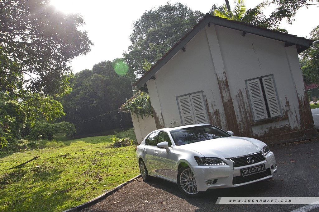Lexus GS450h Hybrid 3.5 Luxury (A) Review