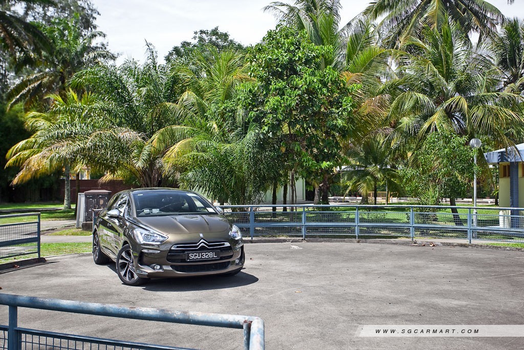 Citroen DS5 1.6 THP (A) Review