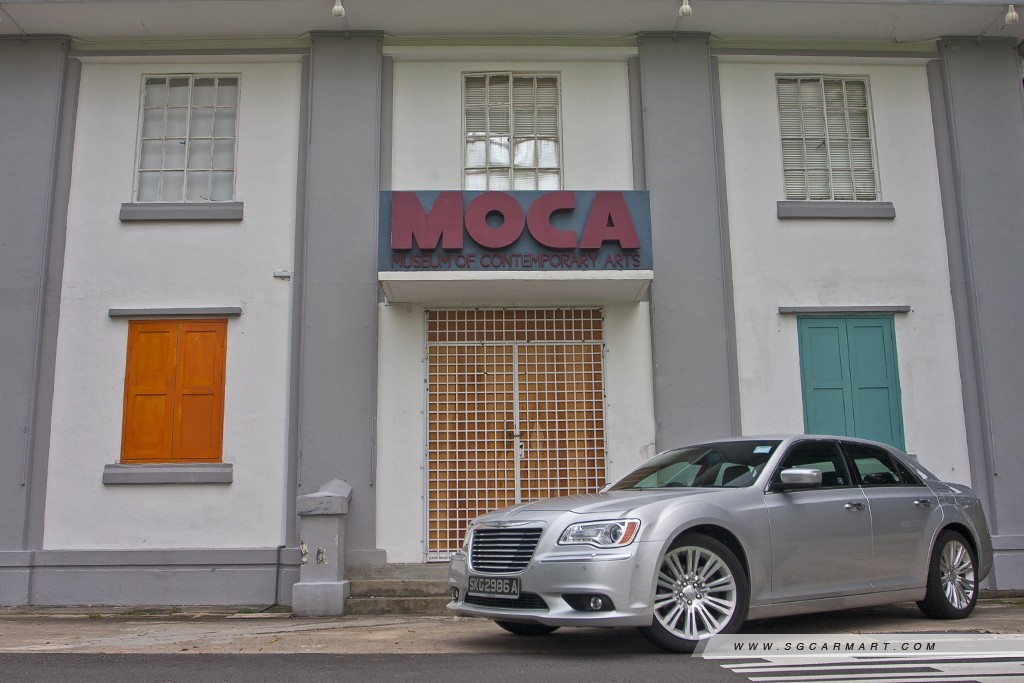 Chrysler 300C 3.6 V6 (A) Review