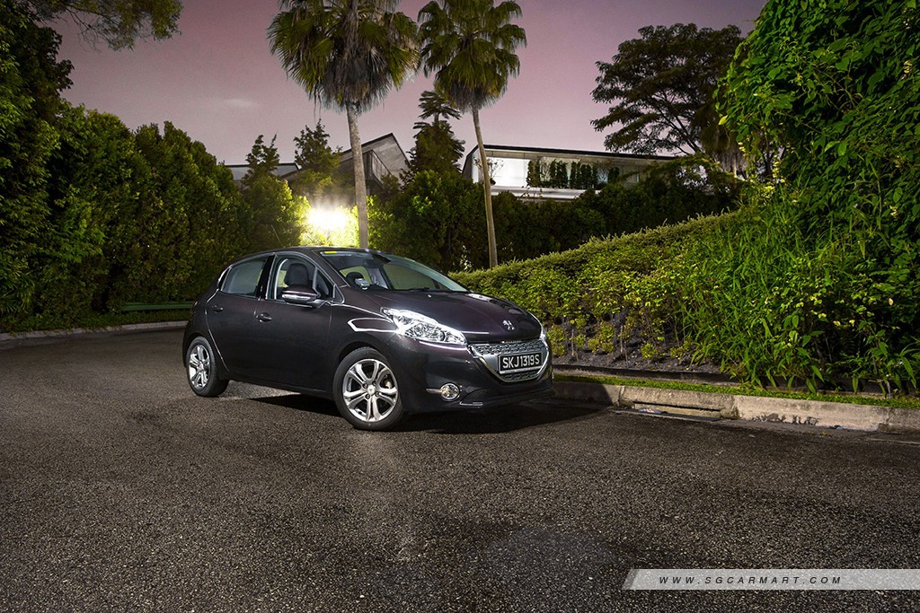 Peugeot 208 Diesel 1.6 e-HDi Allure (A) Review