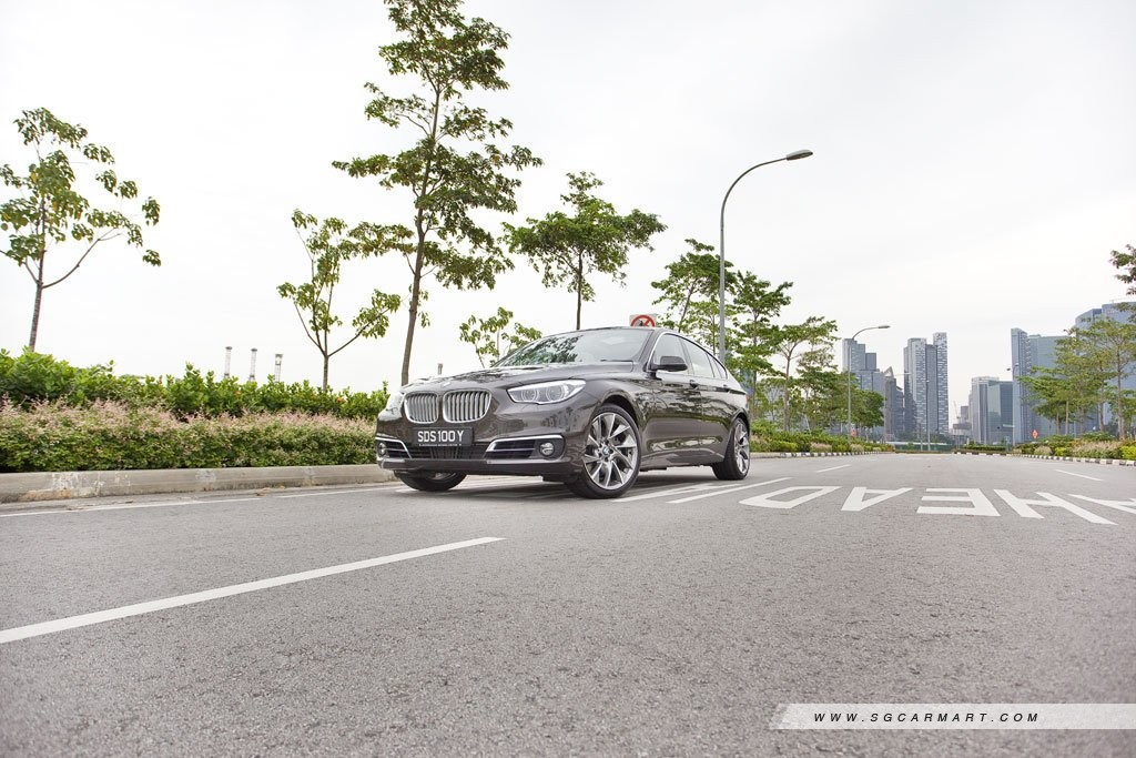 BMW 5 Series Gran Turismo 535i Luxury (A) Facelift Review