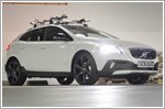 Volvo V40 Cross Country Diesel D2 (A) Review