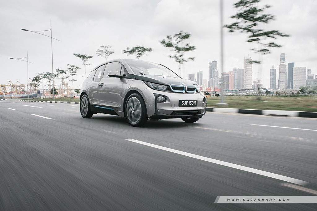 BMW i3 Electric Range Extender - Lodge (A) Review