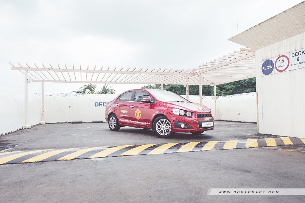 Chevrolet Sonic Sedan 1.4 LTZ (A) Review