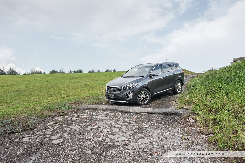 Kia Sorento Diesel 2.2 CRDi (A) Review - Sgcarmart