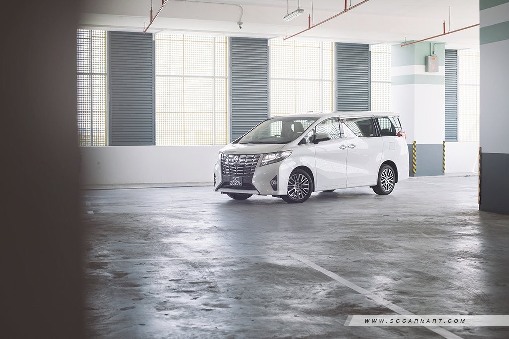 Toyota Alphard 2.5 Elegance (A) Review