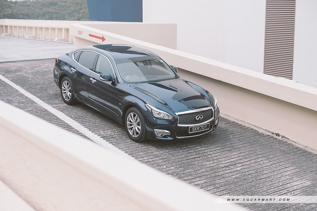 Infiniti Q70 2.5 V6 Premium (A) Facelift Review