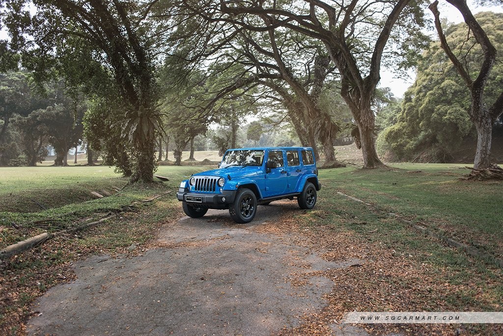 Jeep Wrangler Unlimited Sahara 3.6 V6 Altitude III (A) Review