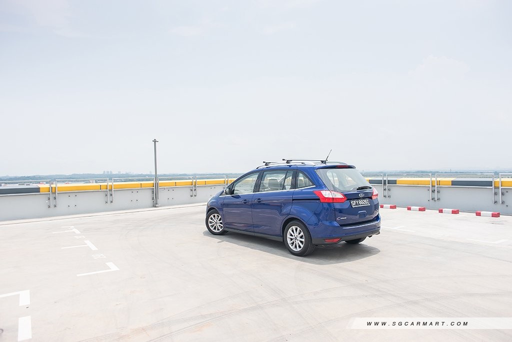 Car Review Ford Grand C Max 1 5 Titanium A