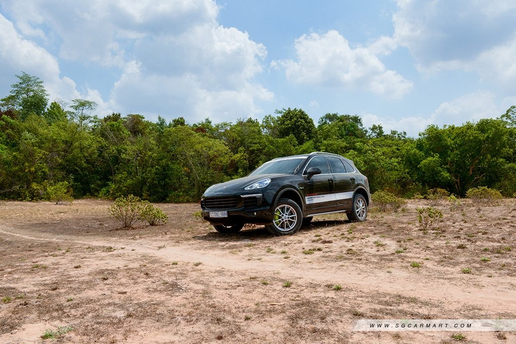 Porsche Cayenne S E-Hybrid 3.0 (A) First Drive Review