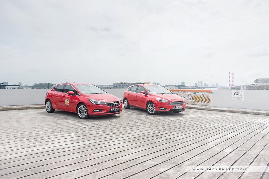 Ford Focus Hatchback 1.0 Titanium vs Opel Astra 1.0 Easytronic