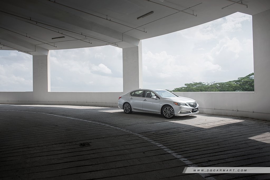 Honda Legend Hybrid 3.5 i-VTEC (A) Review