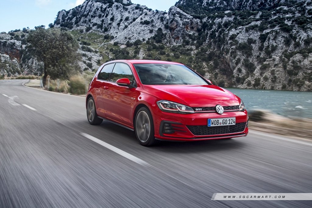 Volkswagen Golf GTI 2.0 TSI DSG (A) First Drive Review - Sgcarmart