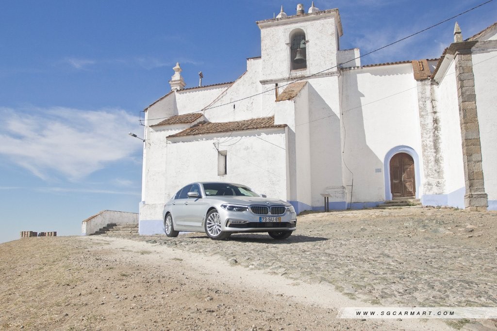 BMW 5 Series Plug-in Hybrid 530e iPerformance (A) First Drive Review