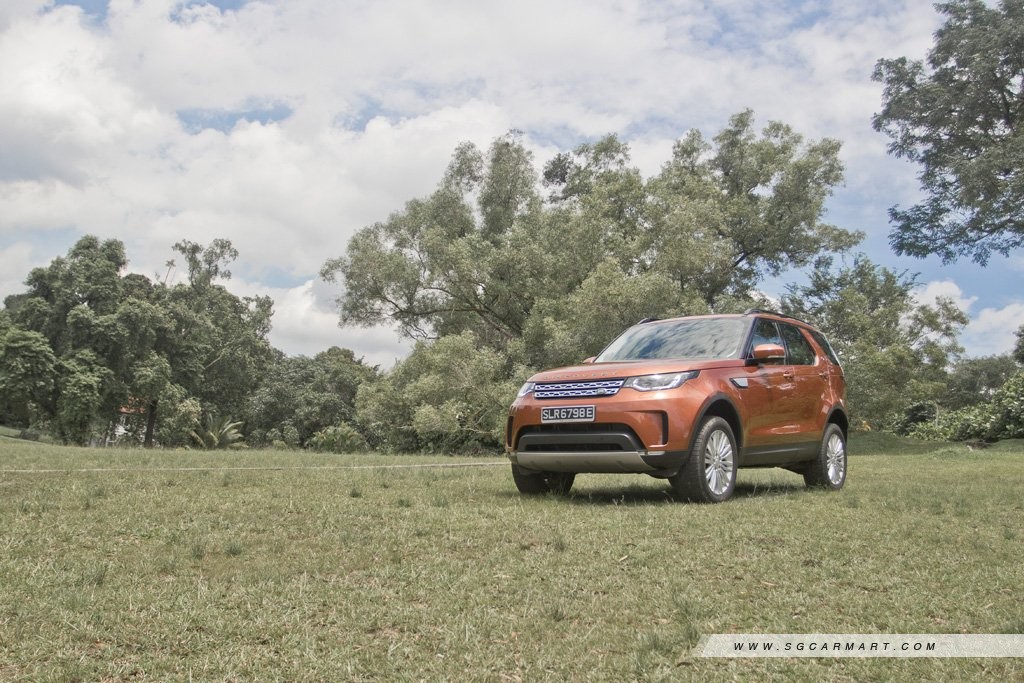 Land Rover Discovery Diesel 3.0 TDV6 HSE 7-Seater (A) Review