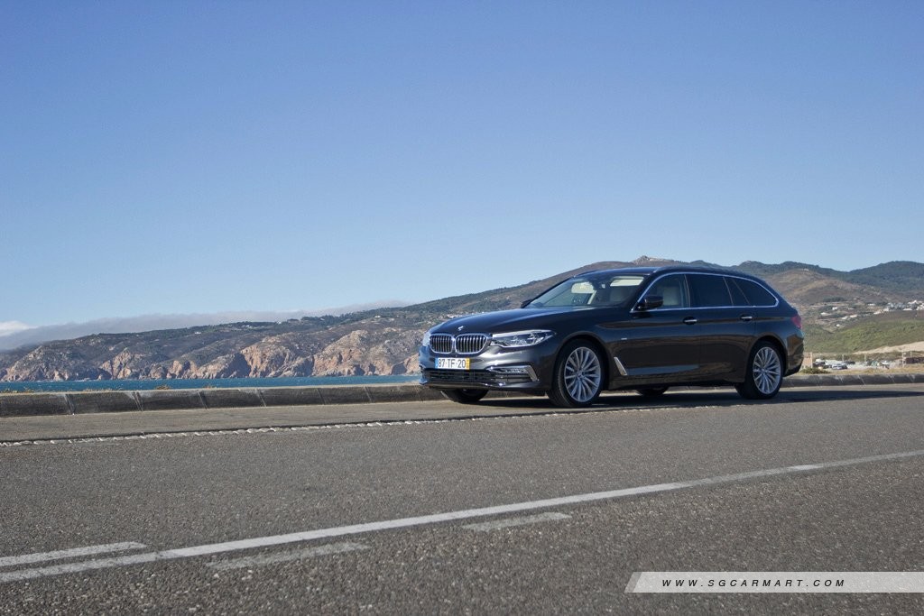 BMW 5 Series Touring 520d Luxury (A) Review