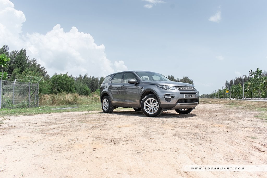 Land Rover Discovery Sport 2.0 SE 7-Seater (A) Facelift Review