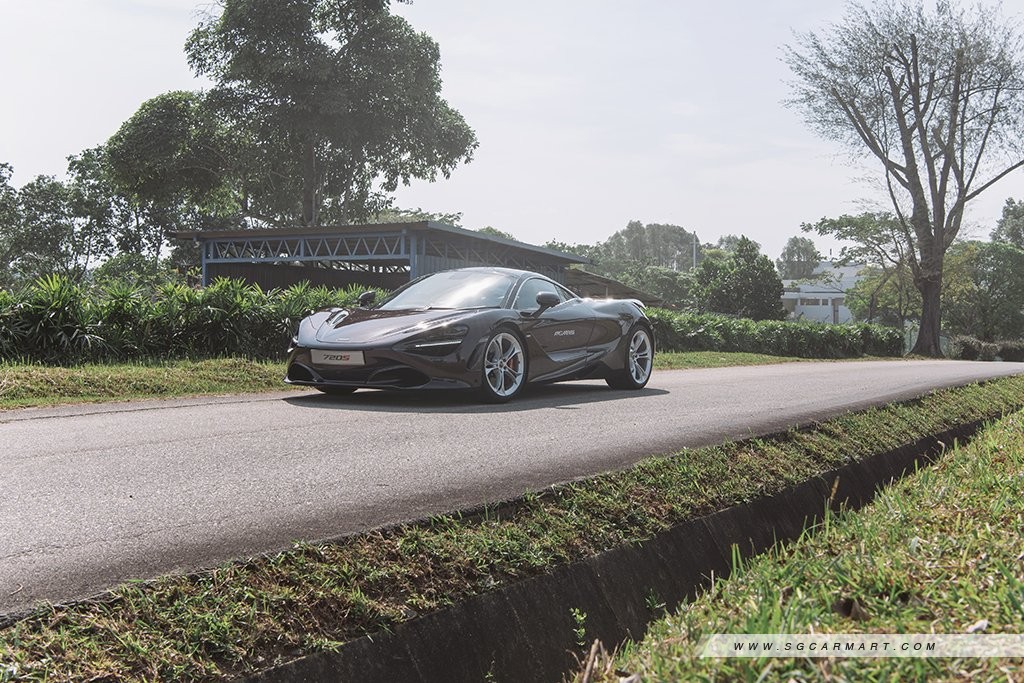 McLaren 720S 4.0 V8 (A) Review