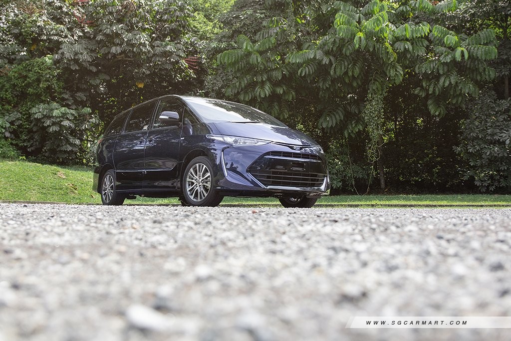 Toyota Previa 2.4 Aeras 7-seater Moonroof Luxury (A) Review