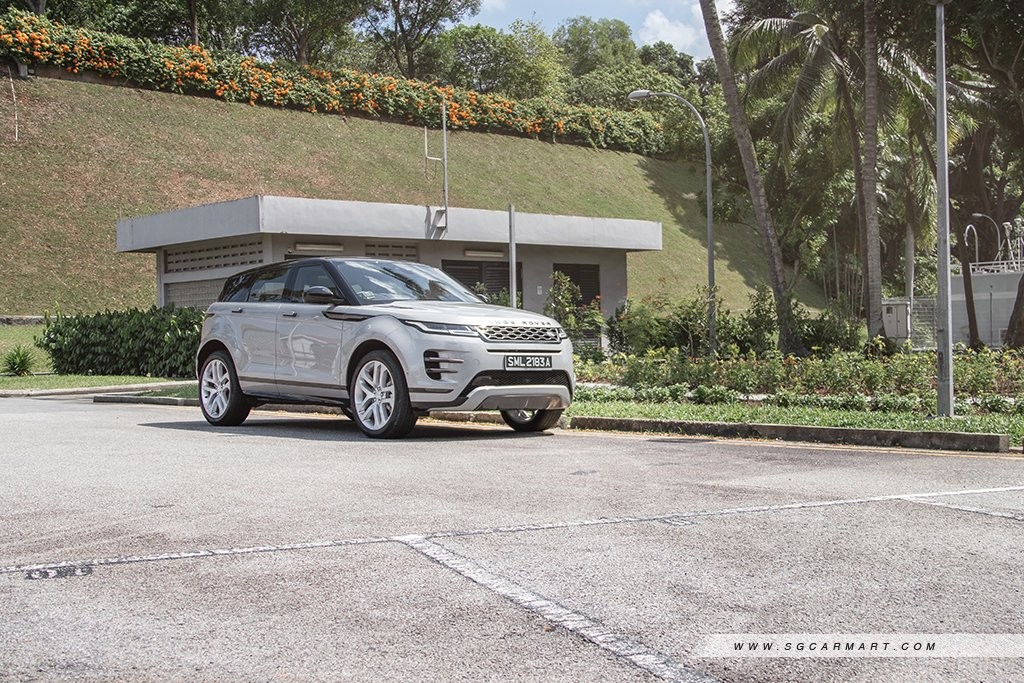 Land Rover Range Rover Evoque 2.0 First Edition (A) Review