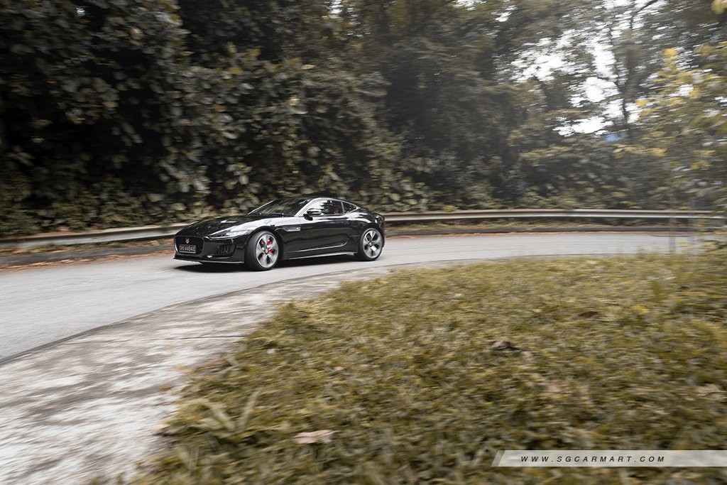 Jaguar F-TYPE Coupe 2.0 First Edition (A) Facelift Review