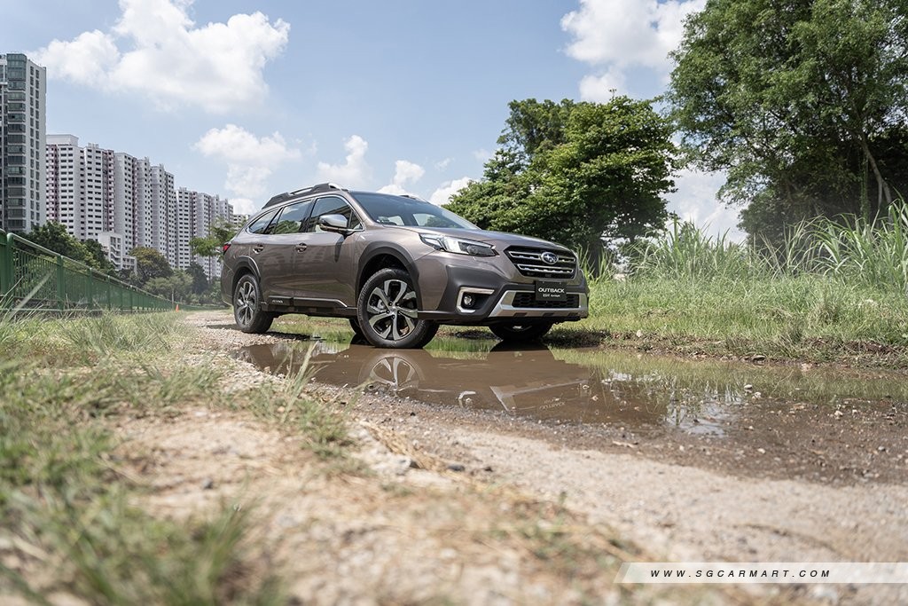 Subaru Outback 2.5 i-Touring EyeSight (A) Review